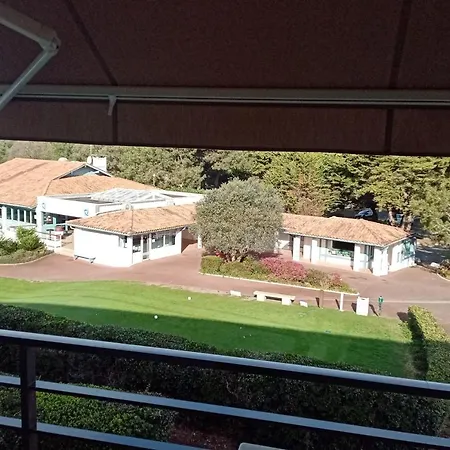 Beautiful Studio Of 33m2 Located In
